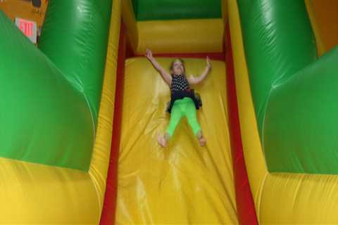 What Temperature is Safe to Use a Bounce House?