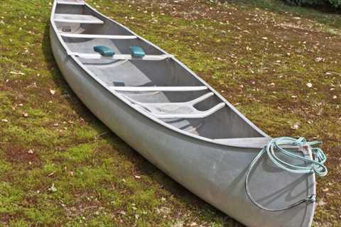 How Much Does An Aluminum Canoe Weigh