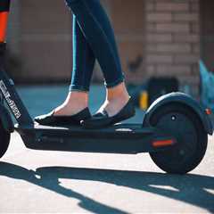 How To Ride A Spin Scooter? -Tips