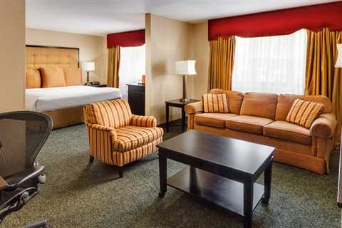 Genesee Grand Hotel And Suites