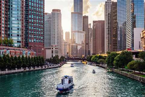 Exploring The Windy City In Style: Limo Service For Captivating Cidery Tours in Chicago