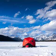 Where to Go Ice Fishing in Canada: Our Top Picks for 2024