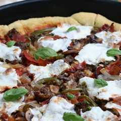 Easy & Yummy Cast Iron Skillet Pizza Recipe