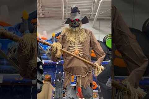 NEW Halloween Scary Animatronics @lowes #halloweendecor #loweshalloween #halloween