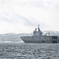 The Polar Retrospective – French Arctic Defense Strategy, gravity waves in the Arctic Ocean and the ..