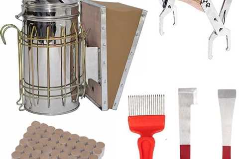Honey Lake Beehive Smoker Tool Set with Accessories
